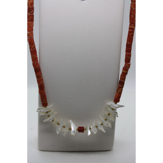 Stunning Vintage Zuni Coral & Mother Of Pearl Bird Fetish Necklace