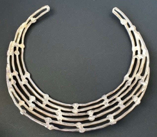 Stunning vintage choker necklace - unknown maker