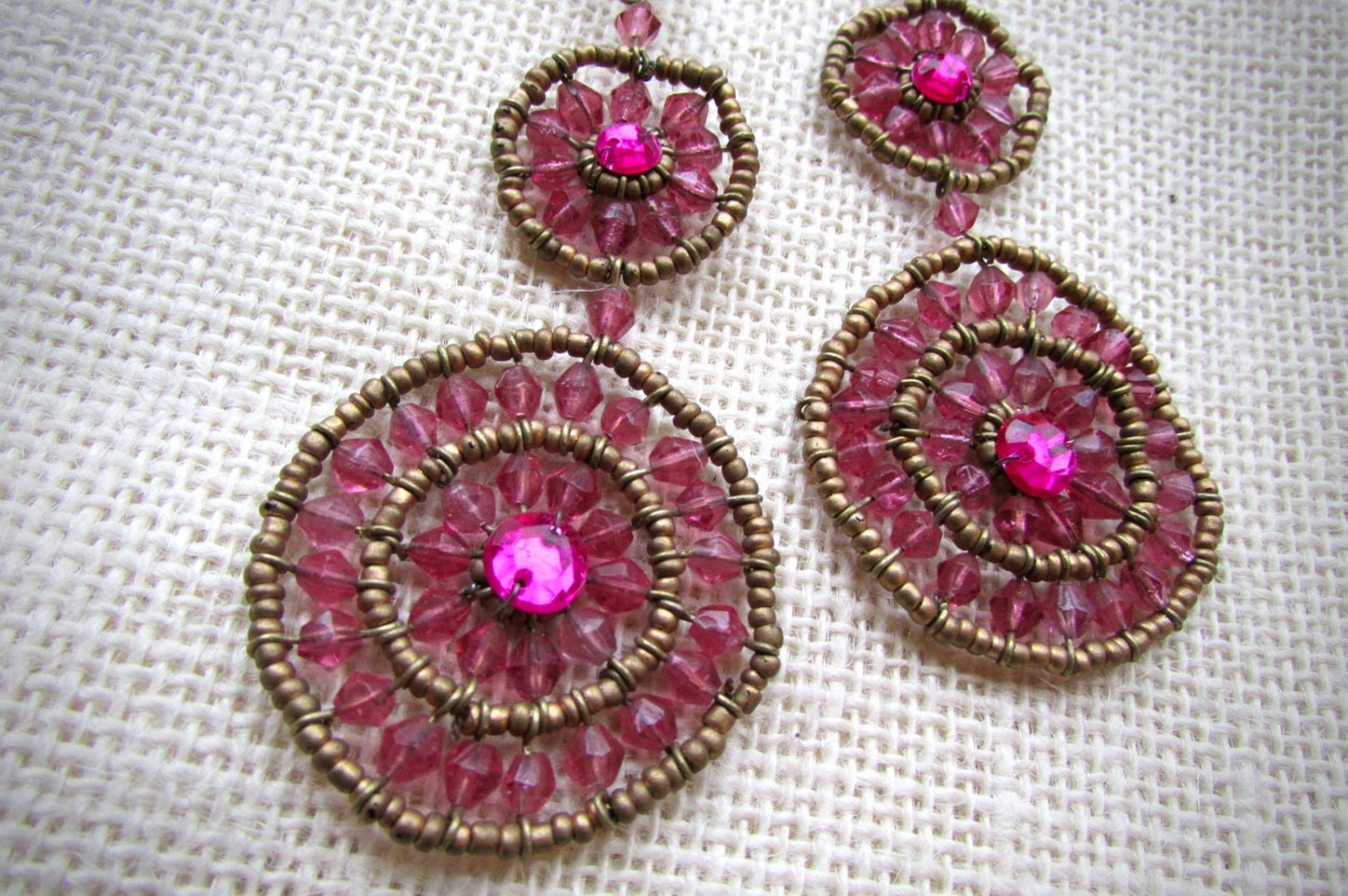 Very long handcrafted vintage pink & gold beaded earrings - mandala style