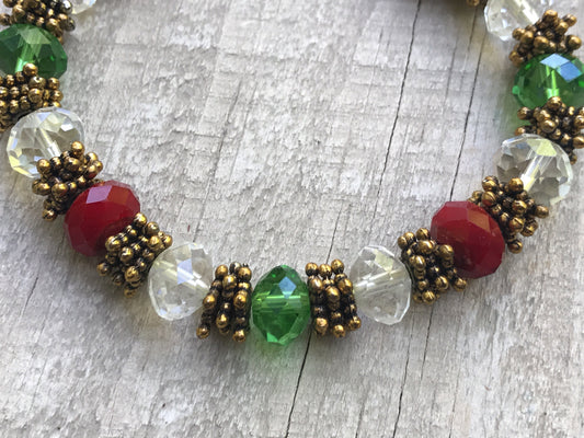 Red, green and clear crystal beaded shimmery vintage bracelet