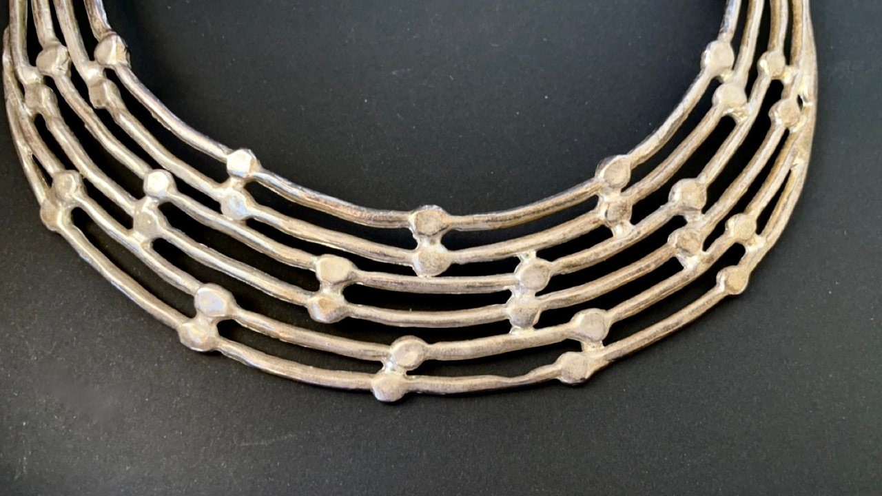 Stunning vintage choker necklace - unknown maker