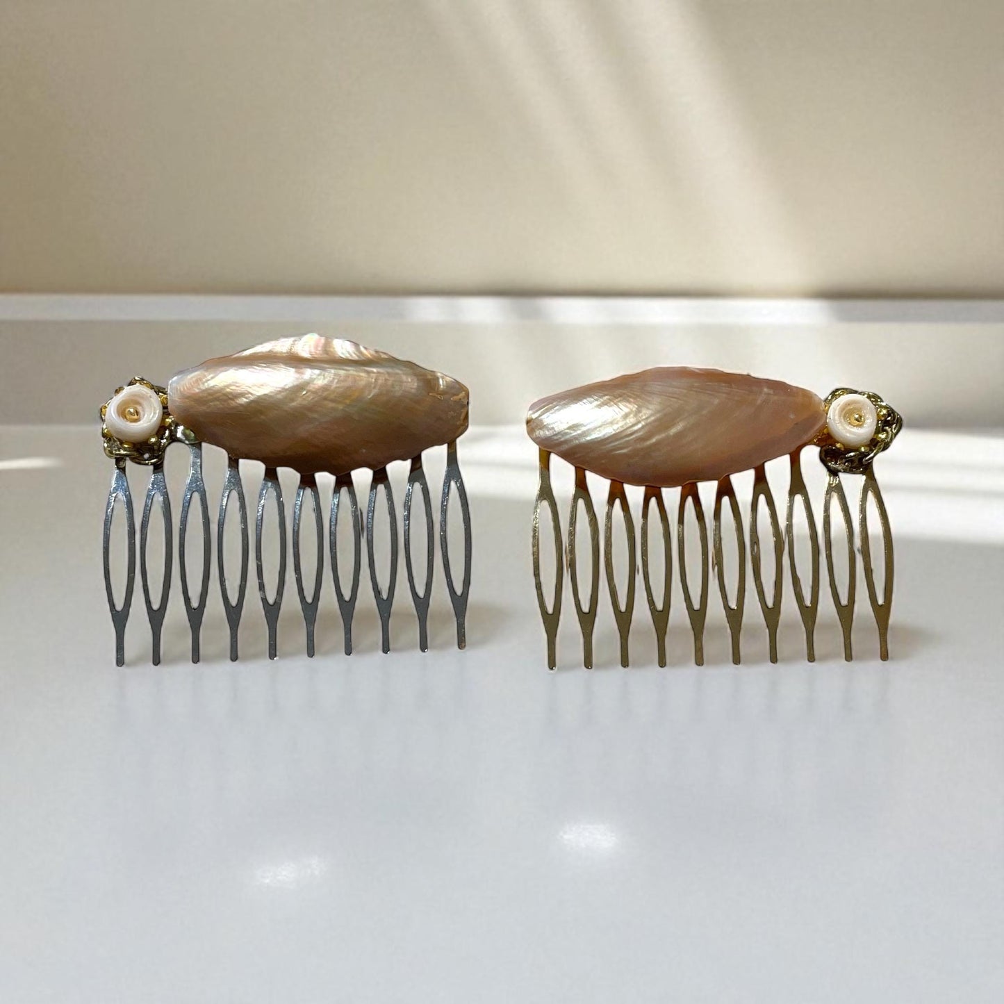 Stunning handmade Mother of Pearl Hair Combs – Vintage Floral Hair Accessories, Bridal Hair Comb Set