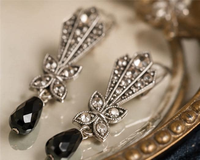 Vintage Art Deco Style Clip-On Earrings with Black Teardrop Dangles | Silver Tone Rhinestones | 1.5" Long