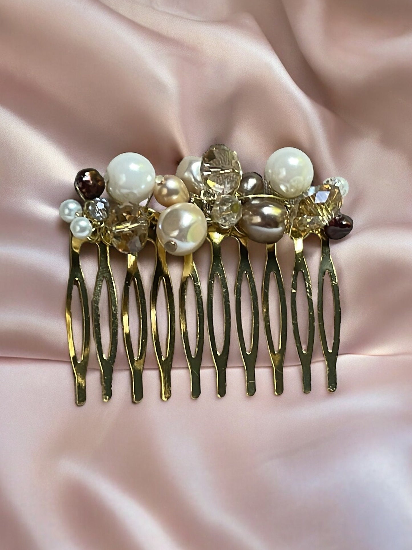 Beaded metal hair comb with crystals and pearls