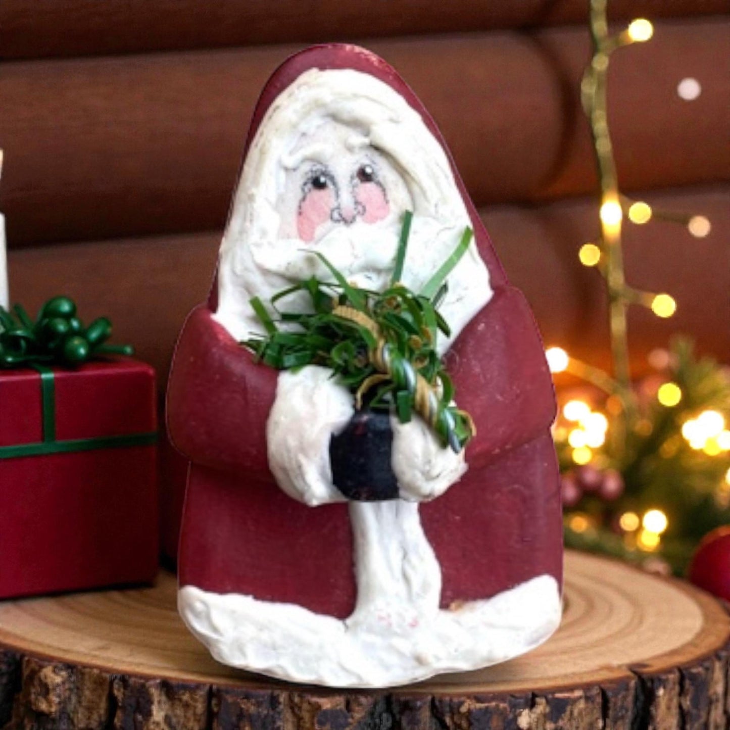 Vintage Santa Claus Christmas pin - handmade out of clay/paint - artist signed