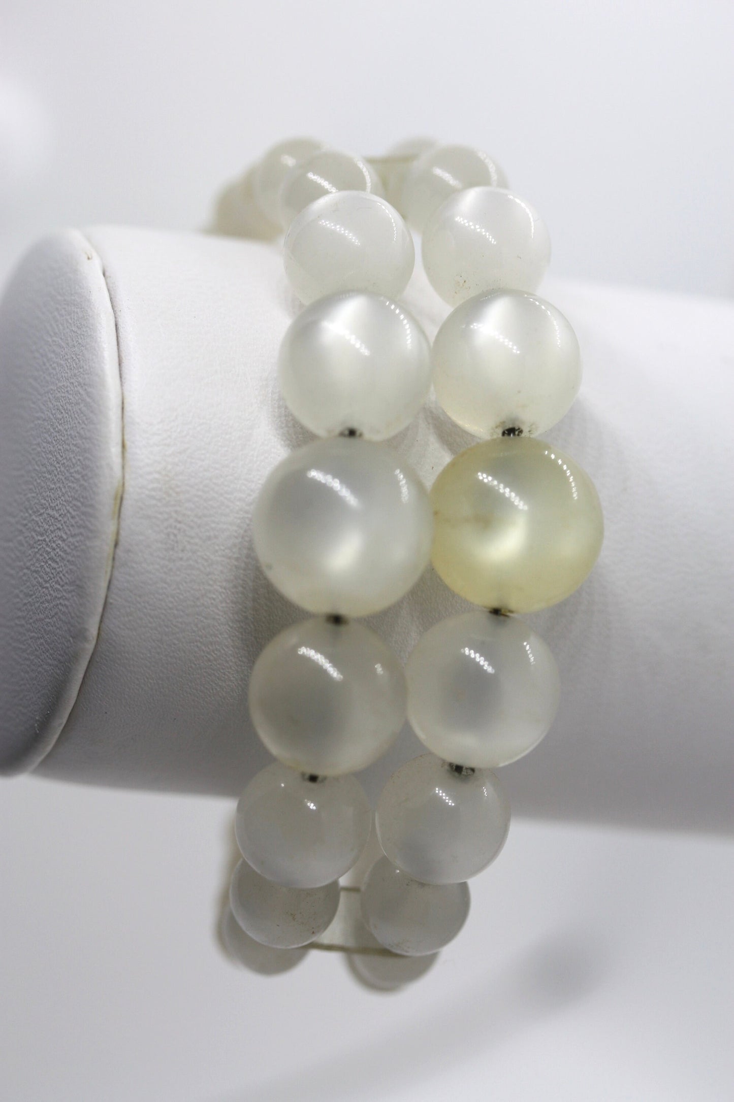 Vintage 1950s White Moonglow Lucite Memory Wire Cuff Bracelet | Mid Century Modern MCM Small to Medium Bangle