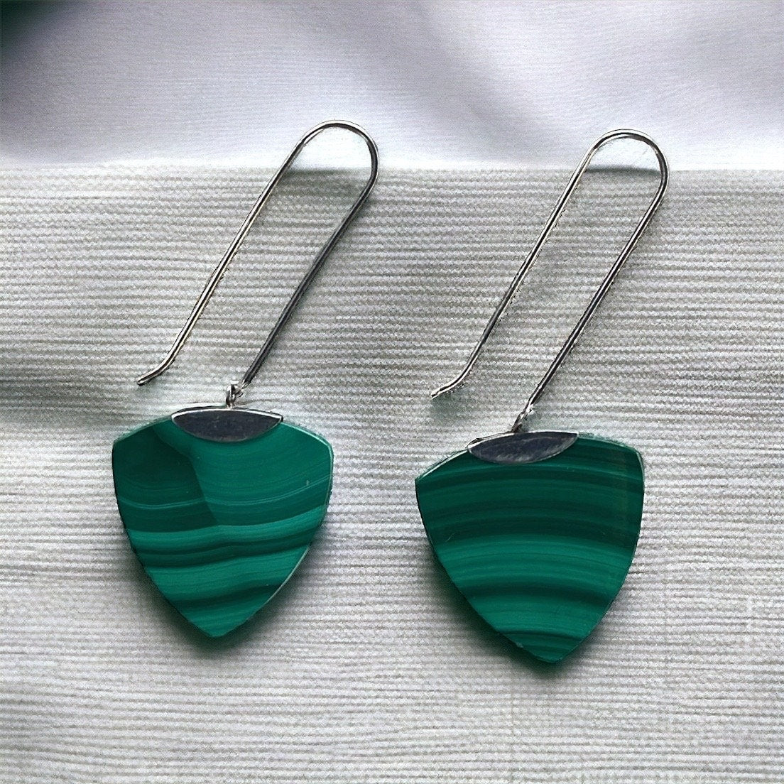 Stunning vintage green malachite earrings