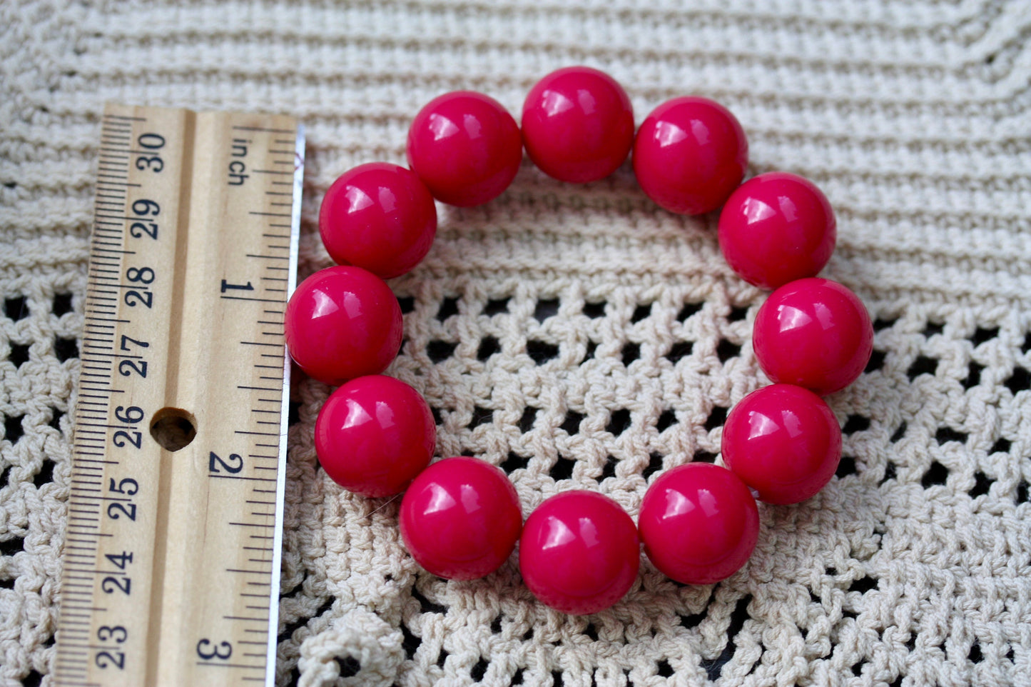 HOT pink stretchy vintage beaded bracelet
