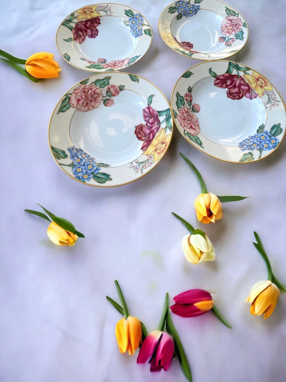 Fitz and Floyd stunning Bariolage Des Fleurs - fine porcelain large rimmed soup bowls