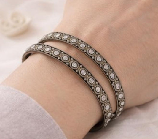 Vintage Rhinestone Bangle Bracelets Set of 2, Antique Silver Tone Crystal Bangles, Stackable Vintage Bracelets, Classic Sparkle Jewelry