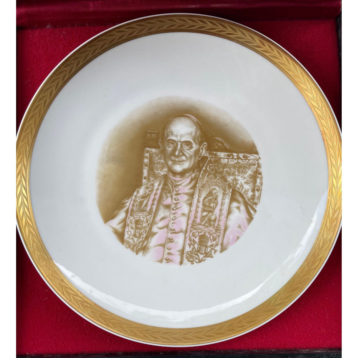 Pope Paul VI Royal Tettau China Limited Edition vintage Papal Plate