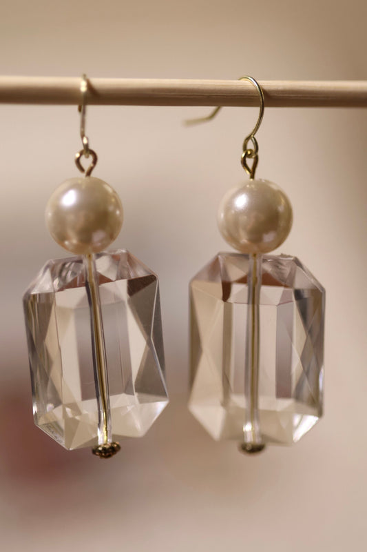 Clear bevel cut acrylic 2" rectangular shaped dangle earrings with faux pearl