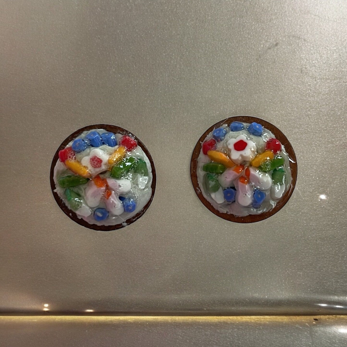Inlaid cut glass micro mosaic round stud earrings