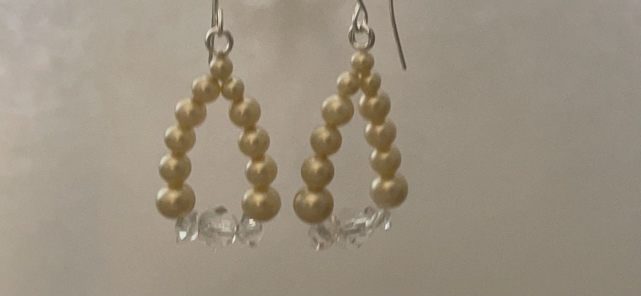 Handmade vintage faux pearl and crystal dangle earrings