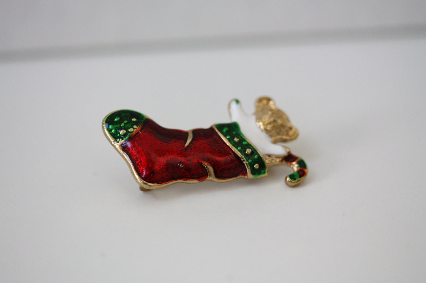 Charming teddy bear in Christmas stocking stunning vintage holiday pin