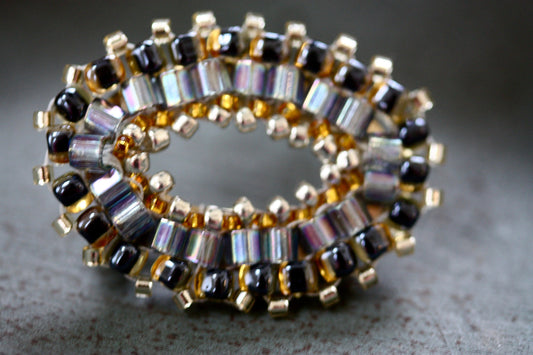 Tiny little 1-inch beadwork lapel pin