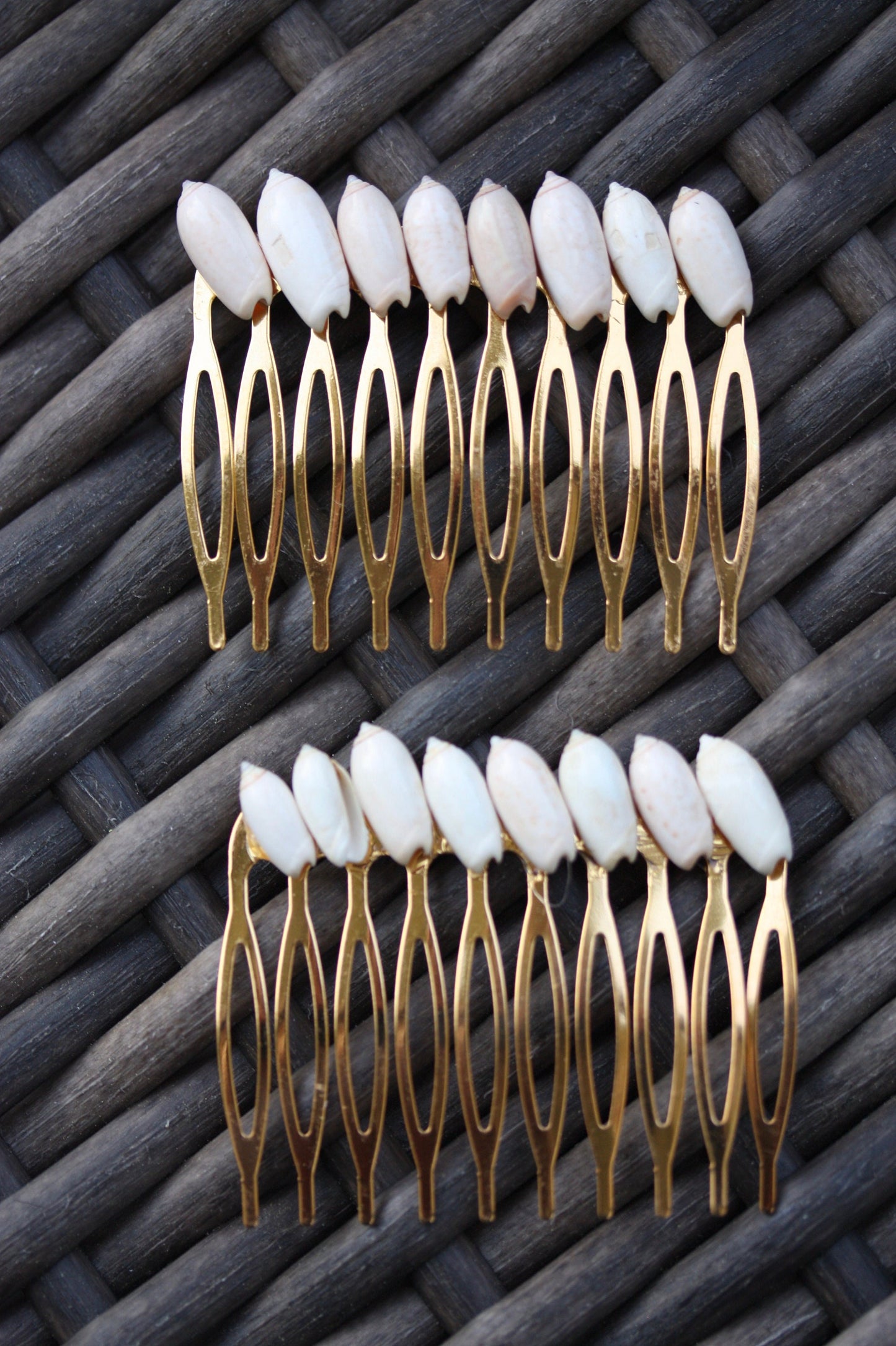 Stunning goldtone hair comb with white shells