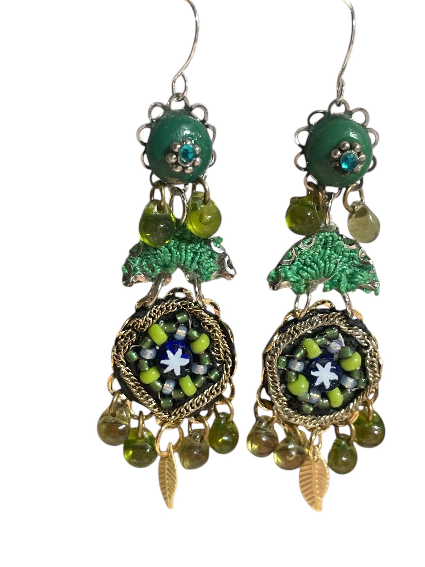 Handmade Green Mosaic Dangle Earrings – Boho Floral Beaded Earrings with Gold Leaf Charms, Vintage Style Artisan Jewelry, Statement Gift