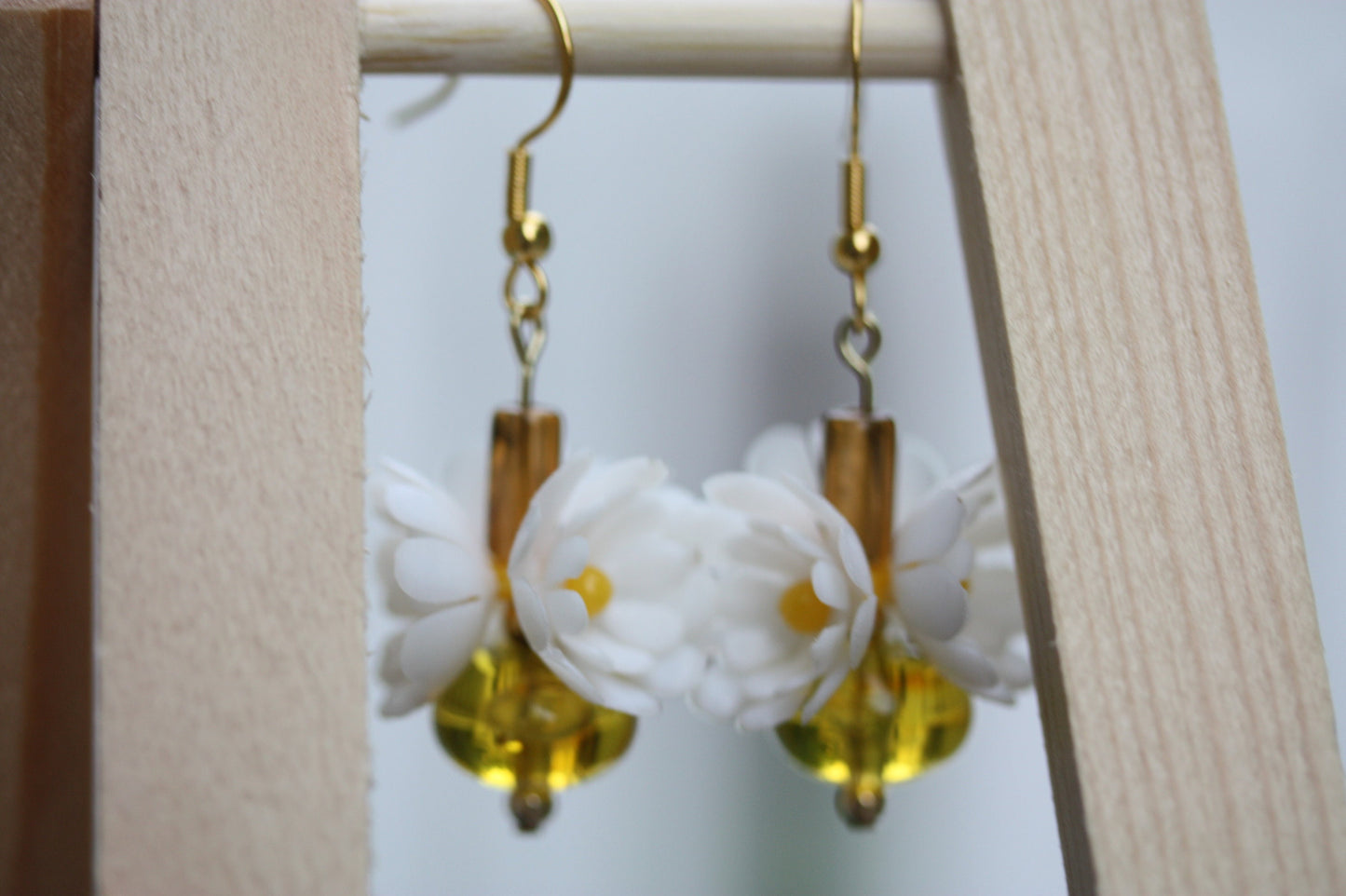 Fun, happy, yellow, daisy earrings - flower earrings, botanical earrings, hippie, flower child, bohemian, boho
