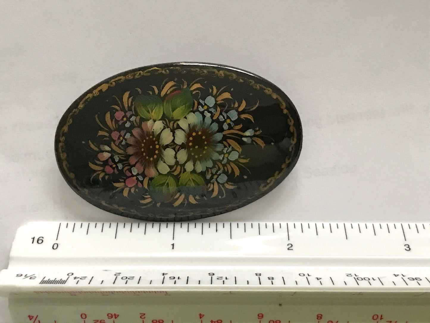 Stunning handpainted and signed VINTAGE RUSSIAN PIN