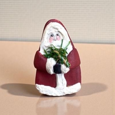 Vintage Santa Claus Christmas pin - handmade out of clay/paint - artist signed