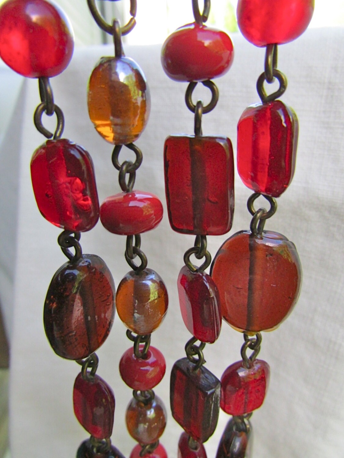 Asian-inspired, 4-stranded, shades of crimson red stunning vintage necklace