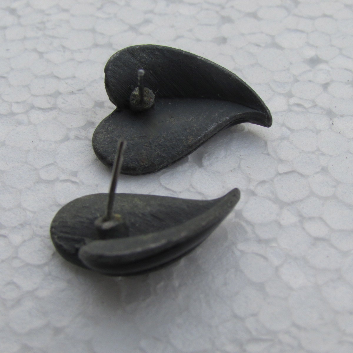 Unique black heart earrings - black shiny enamel over gray metal vintage heart earrings