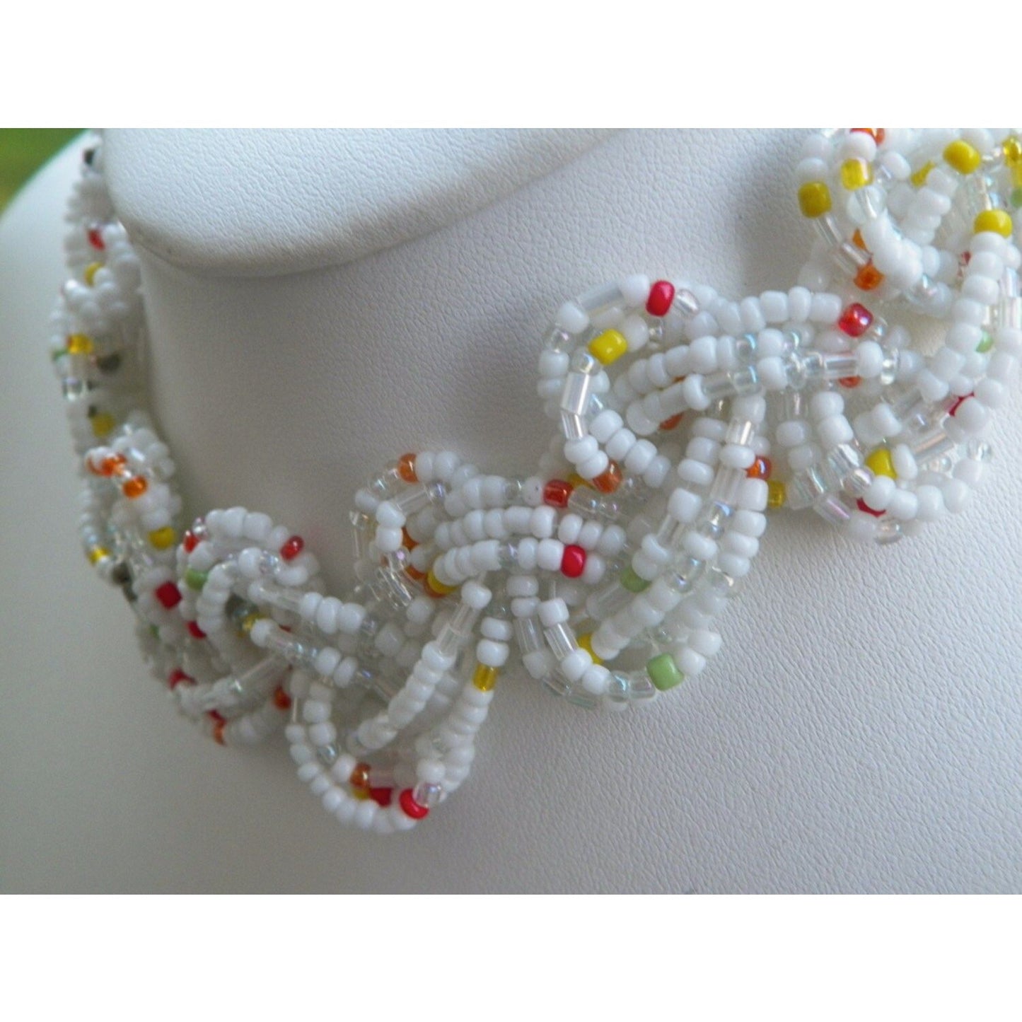 Stunning seed bead handmade vintage necklace