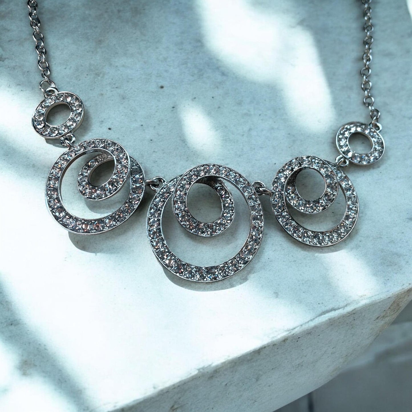 Spiral Rhinestone Necklace – Dainty Crystal Swirl Pendant – Elegant Statement Jewelry – Sparkling Gift for Her