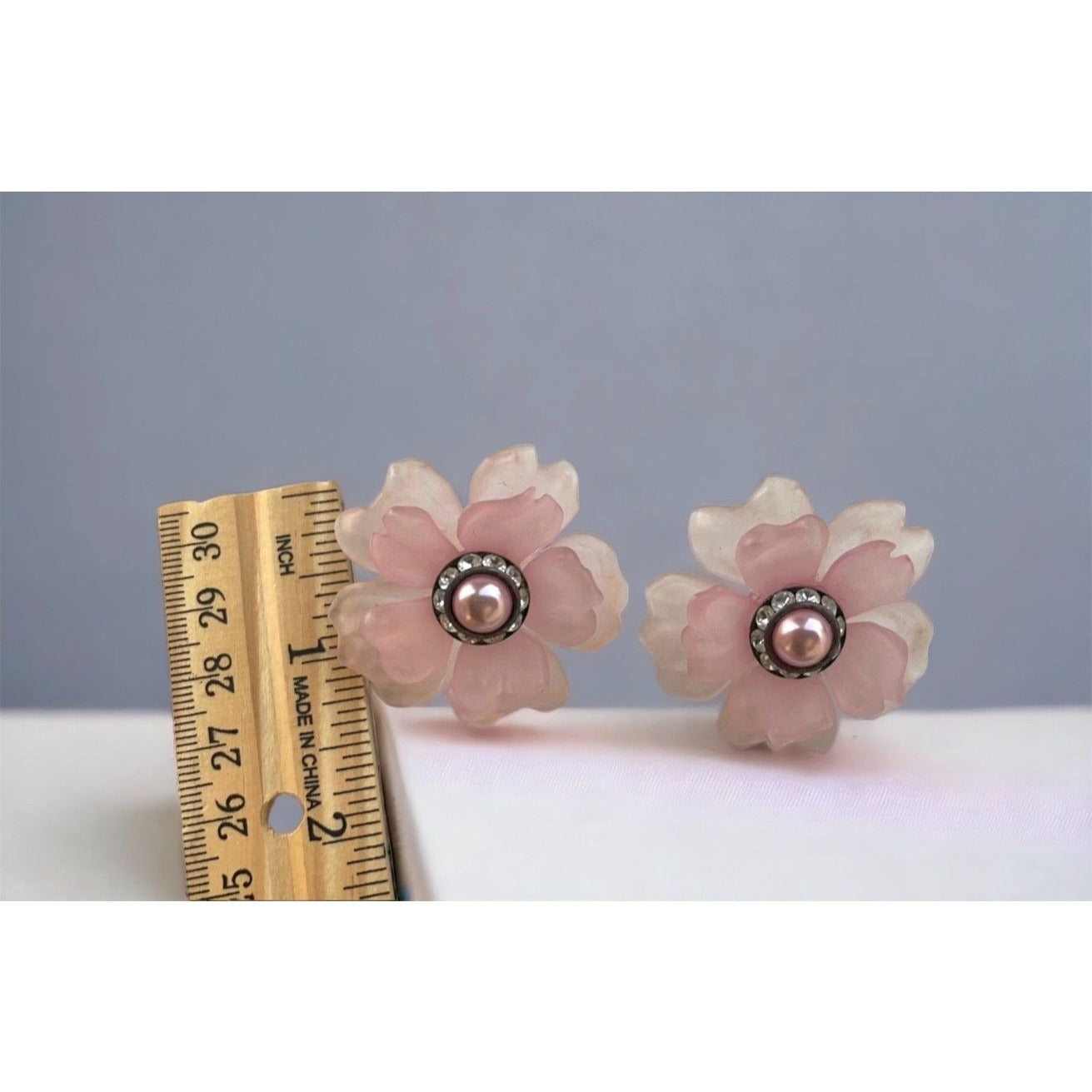 Stunning pink lucite flower pierced earrings with rhinestone centers