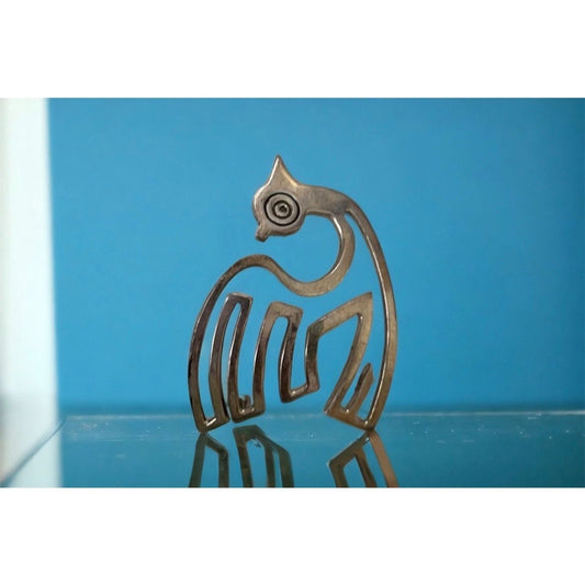 Stunning vintage sterling silver pin