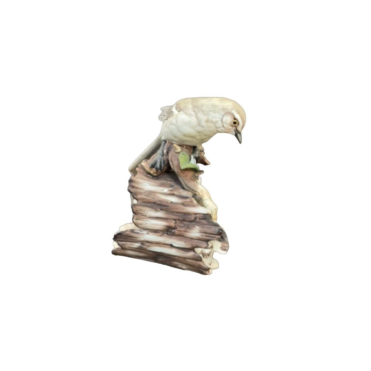 Stunning vintage Homco Masterpiece Porcelain bird figurine - mother bird feeding her baby bird