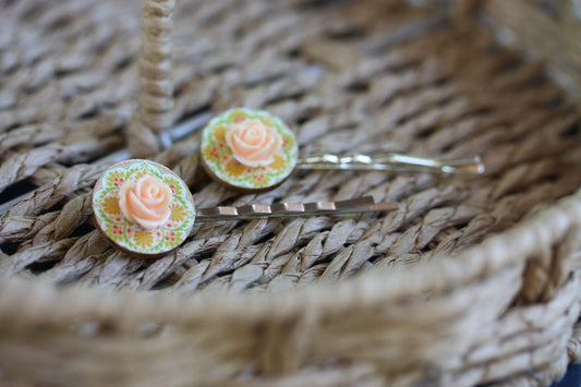 Mixed material handmade hair pin - floral finished wood