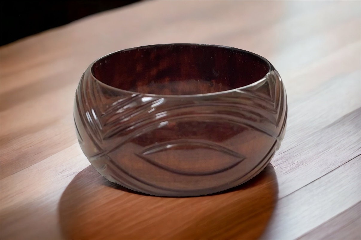 Unique vintage cuff bracelet - etched lucite?