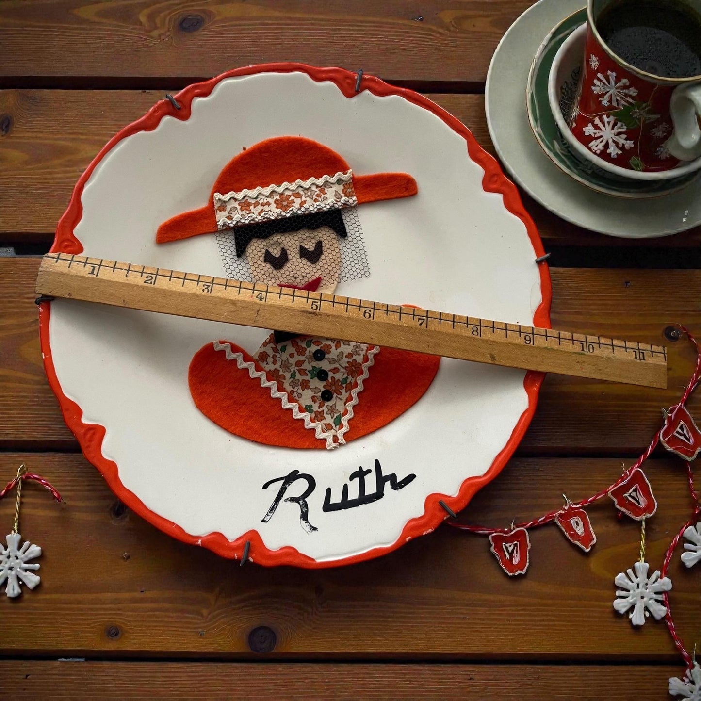 Vintage Felt Art Wall Plates, Retro Folk Art, Mid Century Wall Hanging Set - possibly the most charming portrait plates!  Meet RUTH & AL