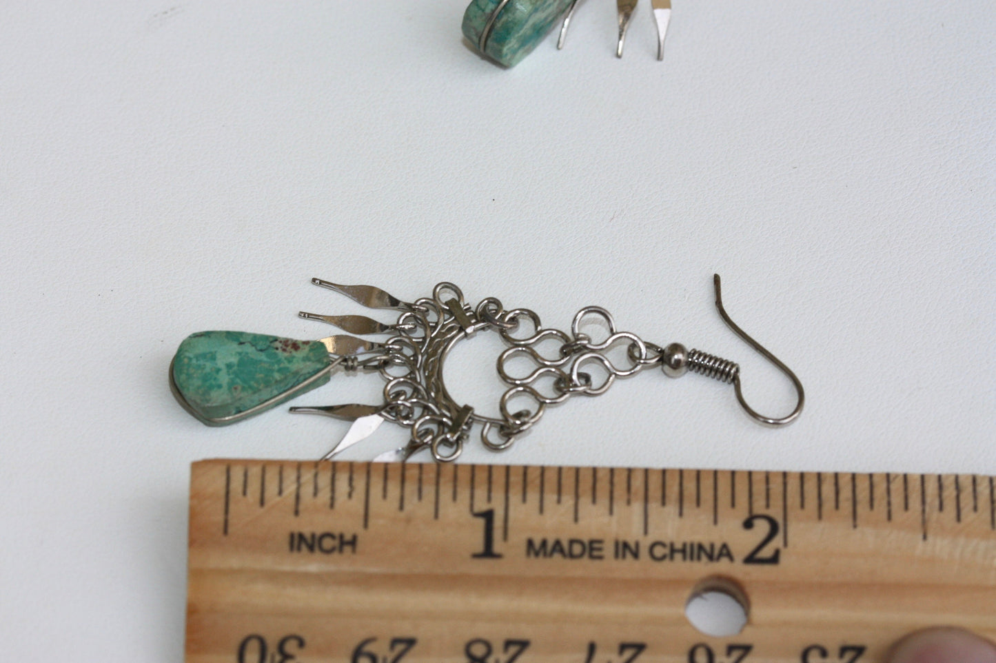 Stunning vintage dangle earrings - silver with wire-wrapped turquoise stone