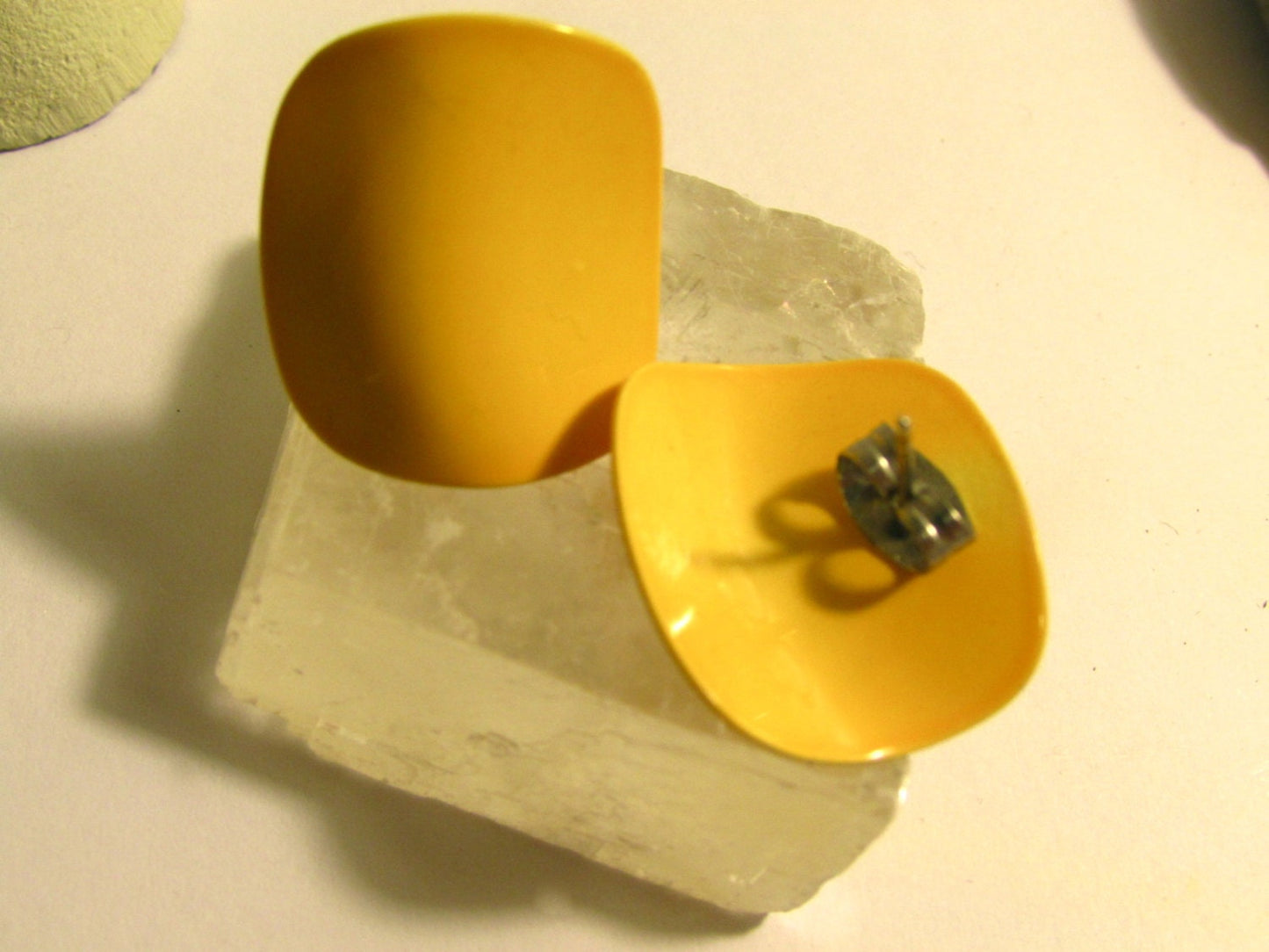 Fun sunshin-ey, happy curved yellow vintage enamel earrings