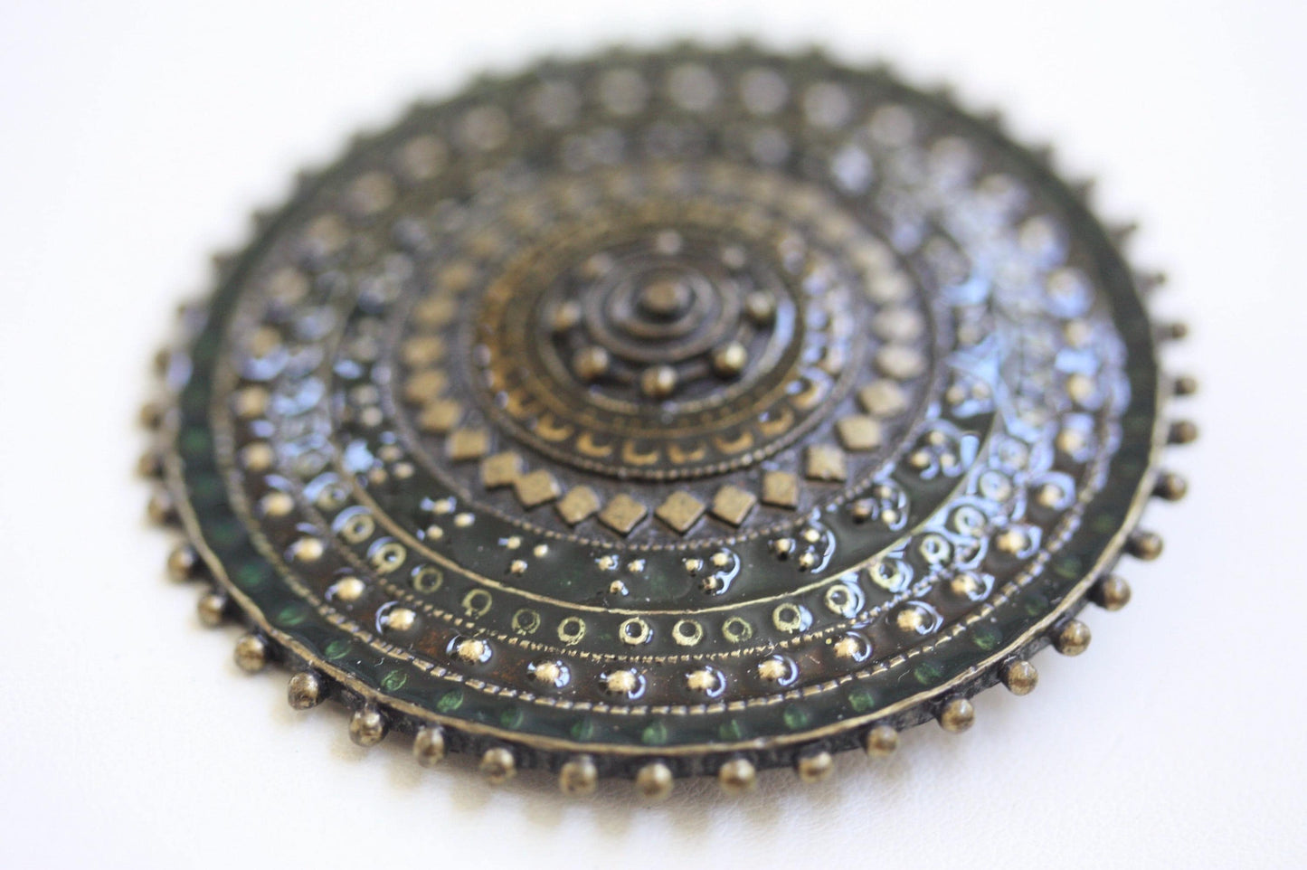 Multi textured unique round enamel pin 2"