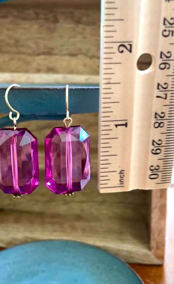 Pinkish purple faceted rectangular dangle earrings