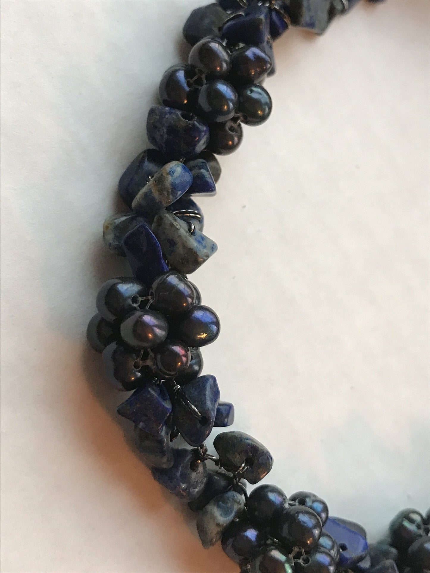 Absolutely stunning blue pearl and gemstone chips vintage necklace