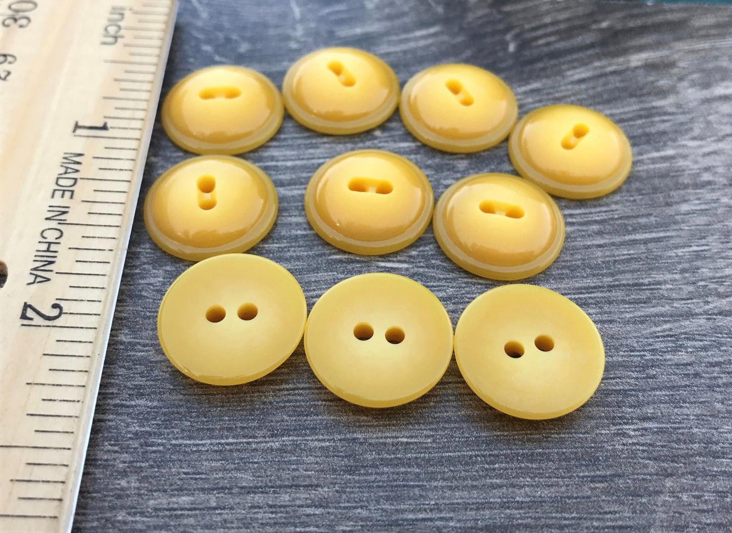 Lot of vintage buttons - yellow