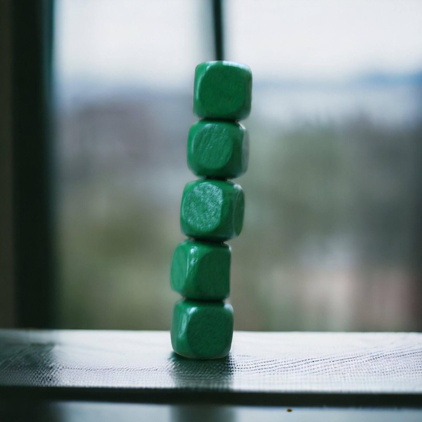 One dozen green cubed wooden beads - 10 mm