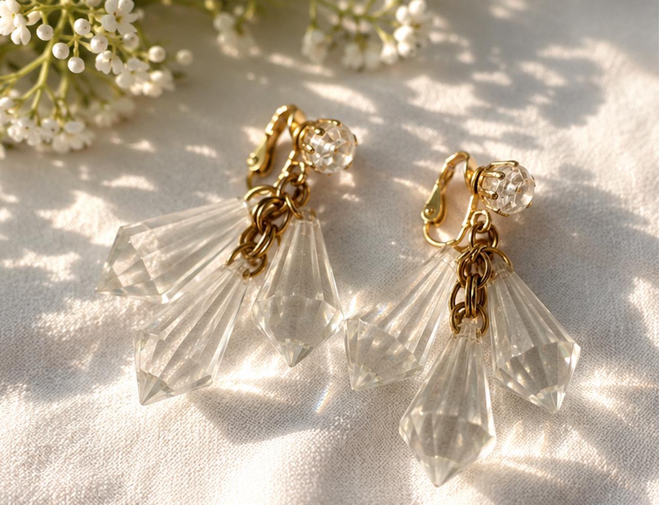 Vintage Clear Acrylic Prism Clip-On Earrings | Mid Century Chandelier Earrings | Faceted Lucite Style Statement Earrings