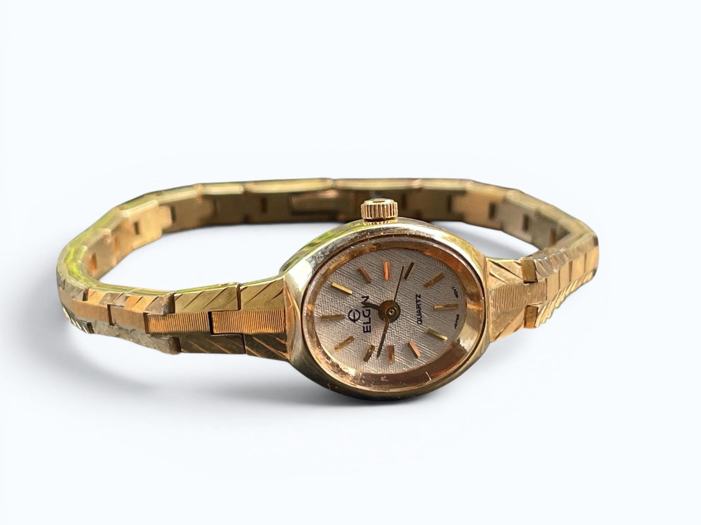 Vintage Elgin Ladies Quartz Watch Gold Tone Bracelet Watch Petite Dress Watch - Not Running As-Is