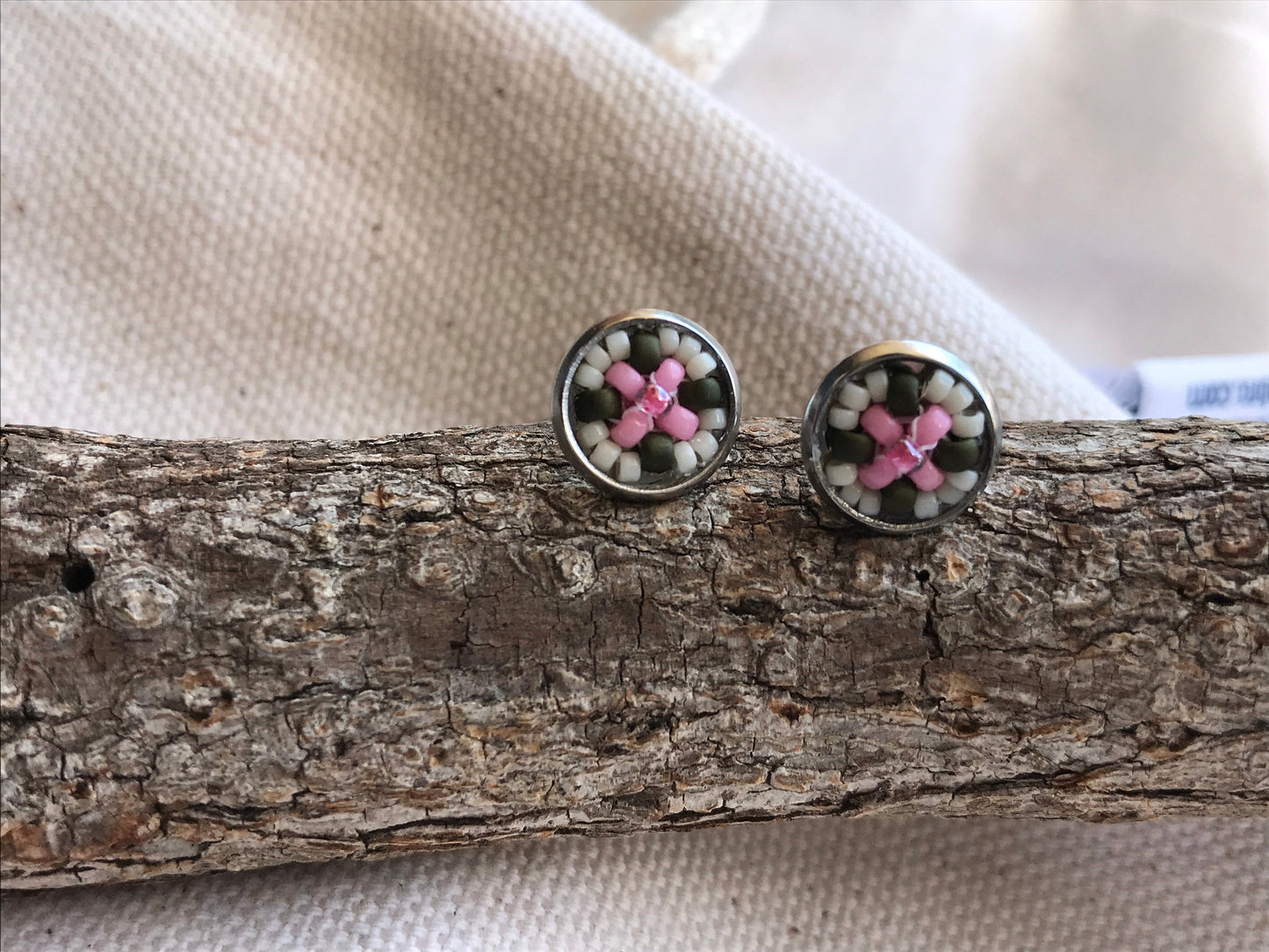 Tiny little stud earrings - approx. 8 mm - intricately handmade beadwork - light pink and olive green