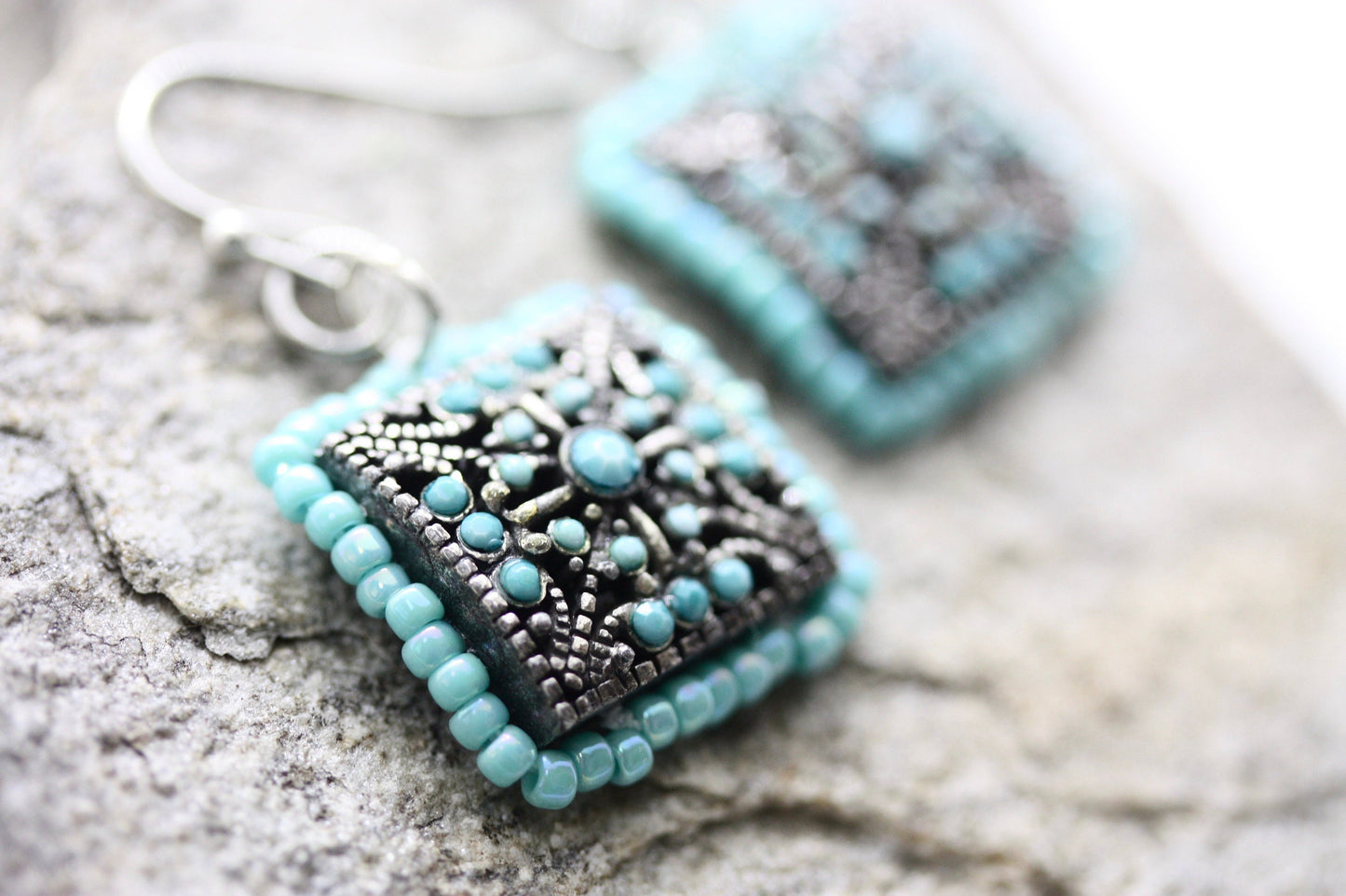 Small dangle handmade beadwork earrings - featuring vintage elements & high quality Czech glass seed beads