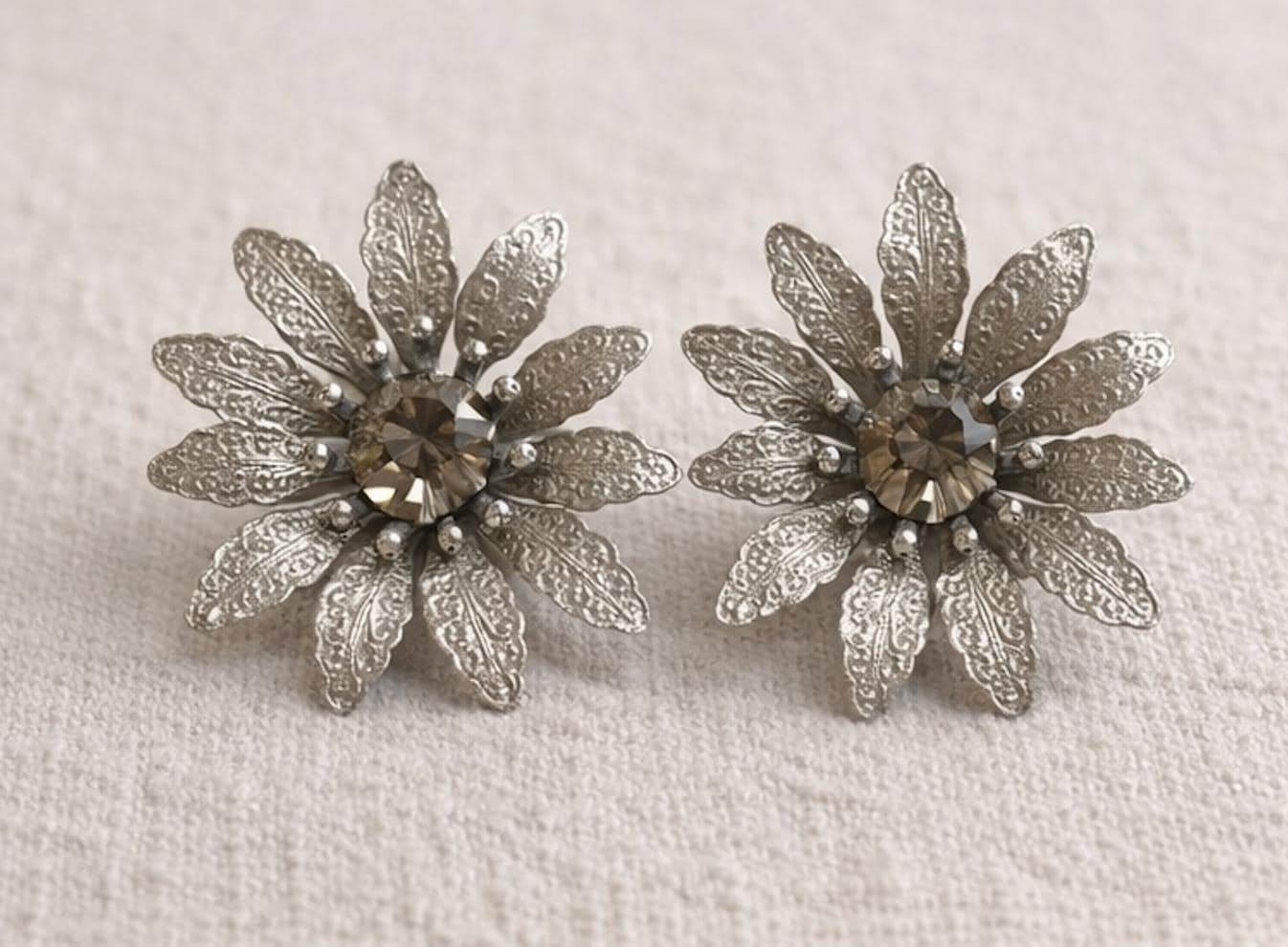 Vintage Judy Lee Rhinestone Flower Clip Earrings Silver Tone Floral Statement Mid Century Designer Signed Retro 1950s 1960s Jewelry