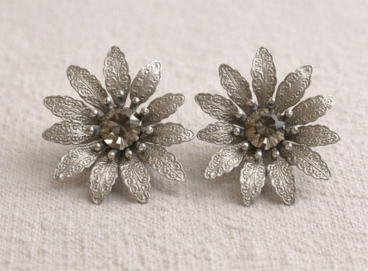 Vintage Judy Lee Rhinestone Flower Clip Earrings Silver Tone Floral Statement Mid Century Designer Signed Retro 1950s 1960s Jewelry