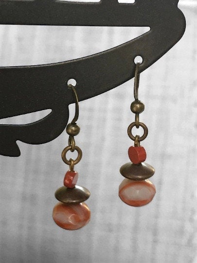 Stunning vintage orange faceted semi-precious stone and metal dangle earrings