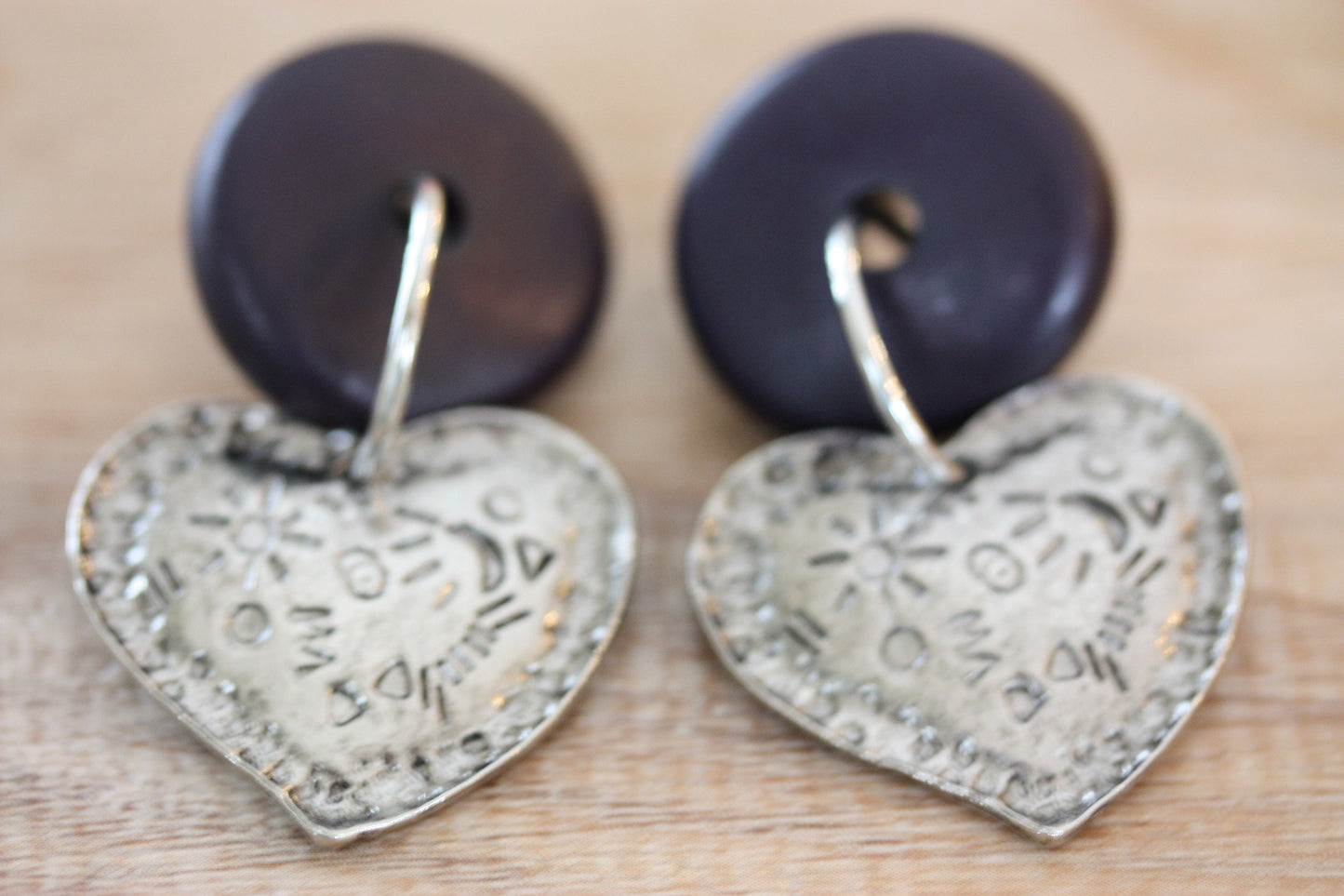 Unique hammered hearts vintage silvertone and wood dangle earrings